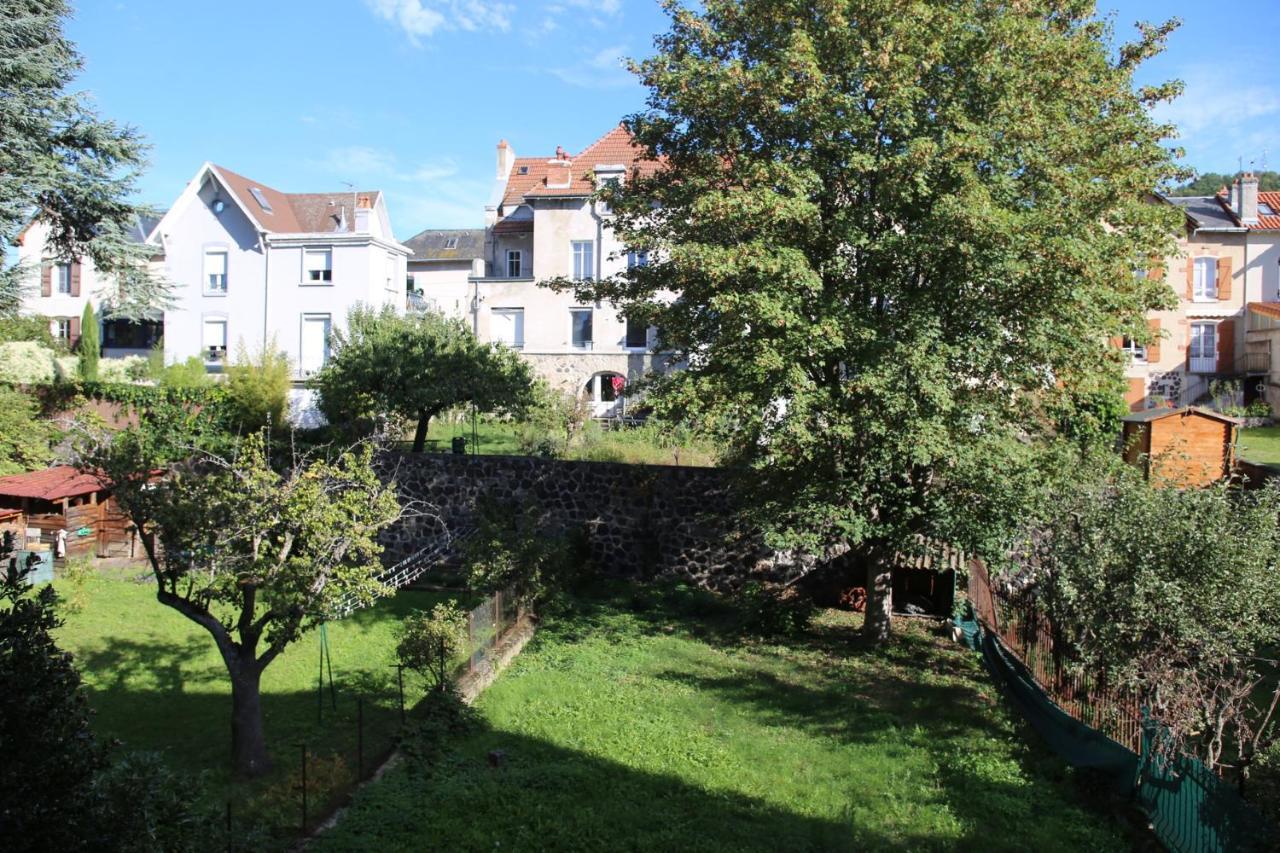 Jourde Vacances Le Puy-en-Velay Exterior photo